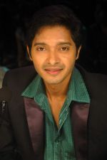 Shreyas Talpade on the sets of India_s got talent in Filmcity on 29th Aug 2011 (13).JPG